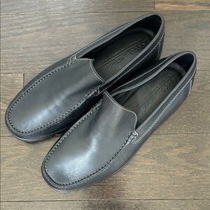 NWOT Ecco Men's Black Leather Slip-On Loafers